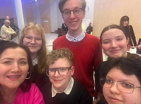 Czwartkowy wieczór w Teatrze Muzycznym w Gdyni