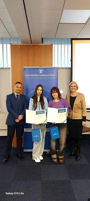 Udział uczennic w XIII konkursie „ Poznaj swoje prawa w pracy”