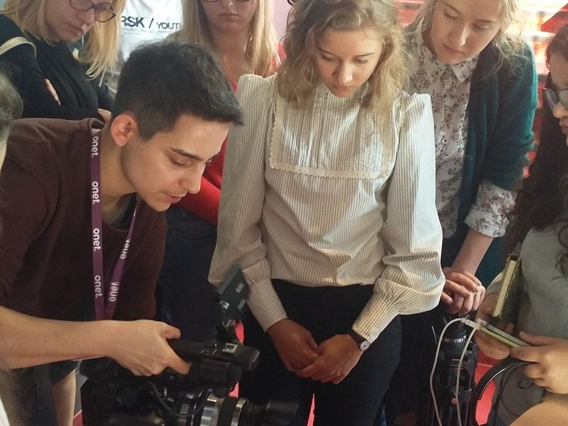 Szkolni humaniści na warsztatach filmowych w Gdyni